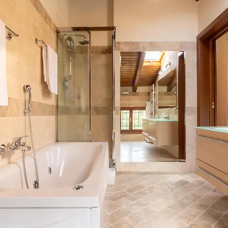 Bed & Breakfast Ca' Malvasia - Bolognarooms 4*